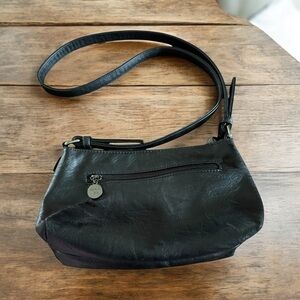 Sydney Love Black Crossbody Bag with Textured Leather